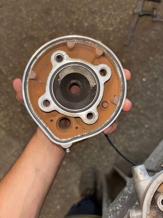 Cilindro y pistón moto 70cc