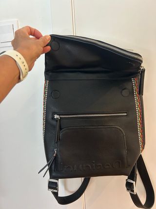 Mochila Desigual negra - Cuero vegano