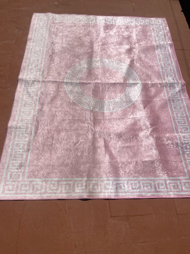 Alfombra terciopelo rosa  versache