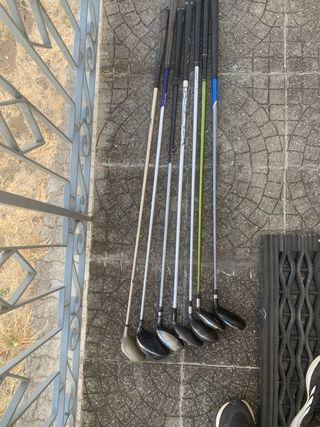 Conjunto de palos de golf usados