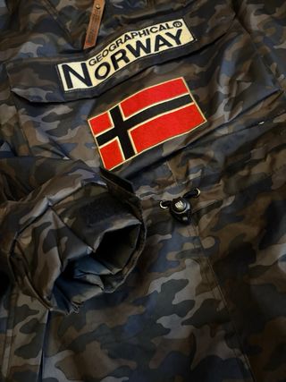 Cazadora Geographical Norway camuflaje