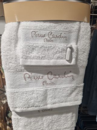 Jogo de toalhas Pierre Cardin - 3 peças