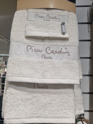 Jogo de toalhas Pierre Cardin - 3 peças