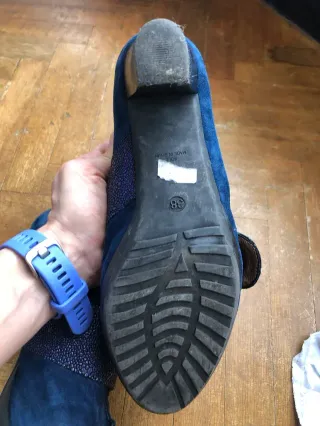 Zapatos tacón azul marino