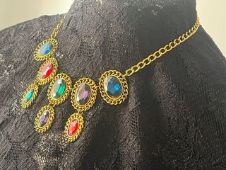 Gargantilla dorado multicolor vintage