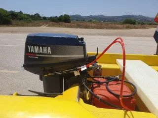 CAMBIO,VENDO.Embarcación neumática/ Zodiac 15/25cv