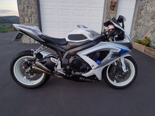Suzuki GSXR 600