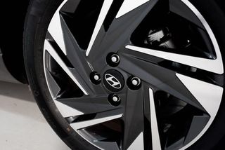 Hyundai Bayon BAYON MAXX 1.2 85CV E6D