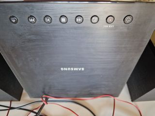 Altavoces Samsung negros + Minicadena