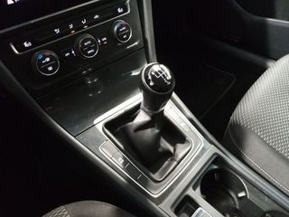 Volkswagen Golf Ready2Go