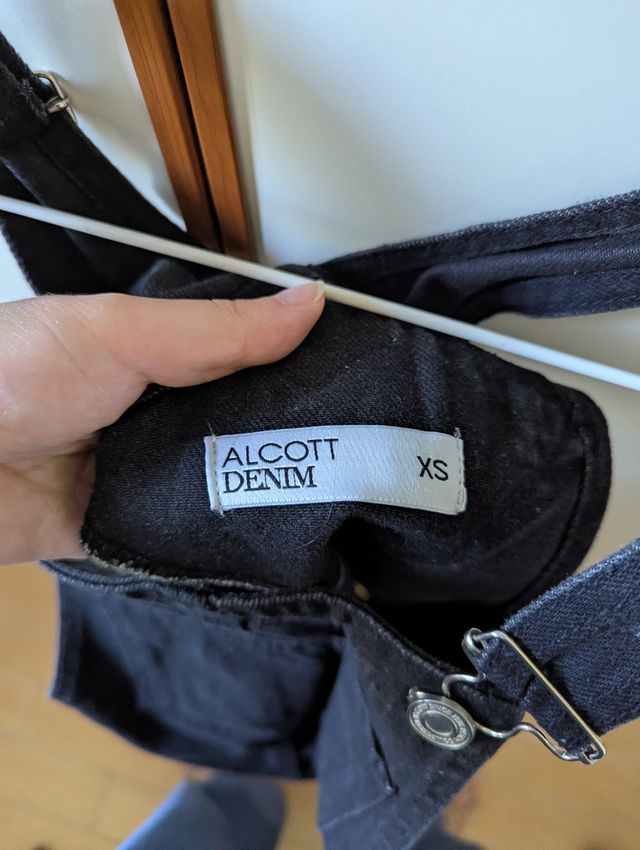 Salopette jeans nera