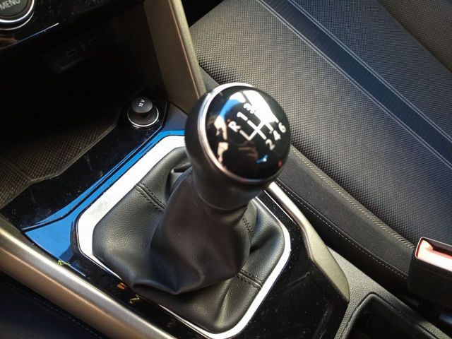 Volkswagen T-Roc Advance