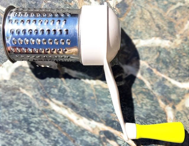 Grattugia formaggio multifunzione multiuso