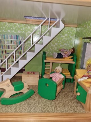 Casita Muñecas Madera 3 plantas