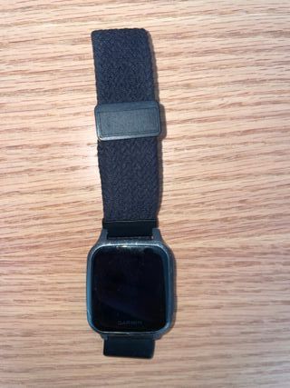 Garmin Venu Sq GPS Smartwatch - Negro