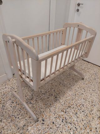 Minicuna colecho mecedora madera blanca