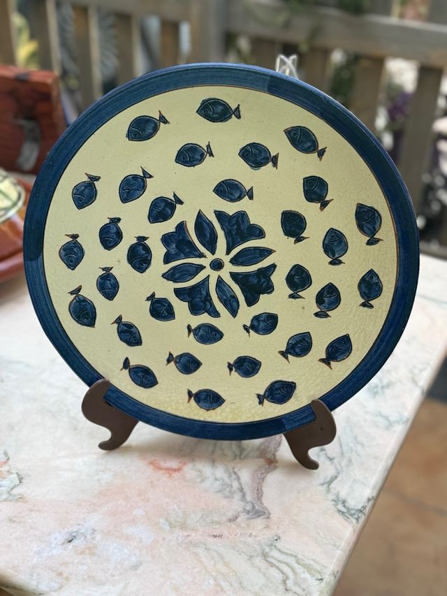 Plato decorativo cerámico - peces
