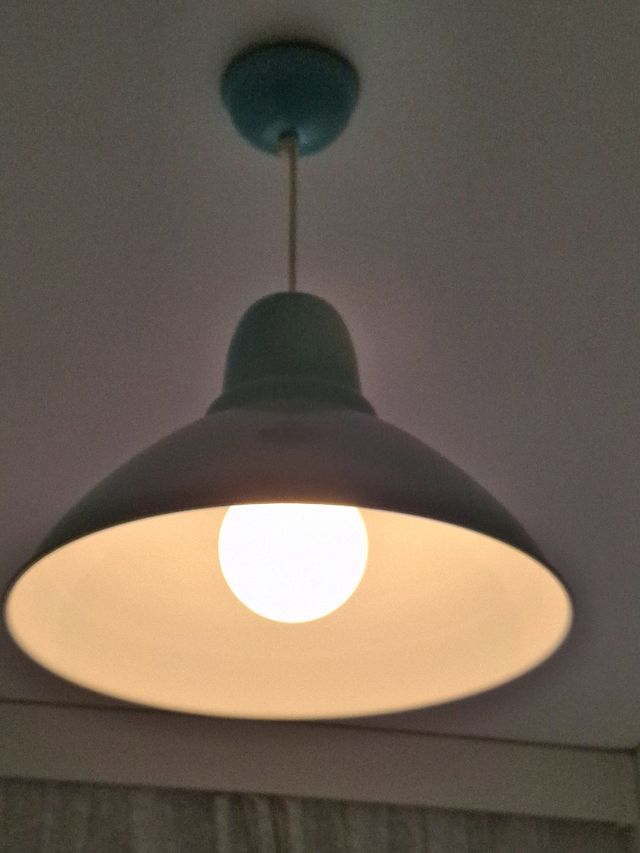 Lámpara industrial turquesa metal