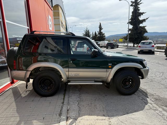 Nissan Patrol 2000