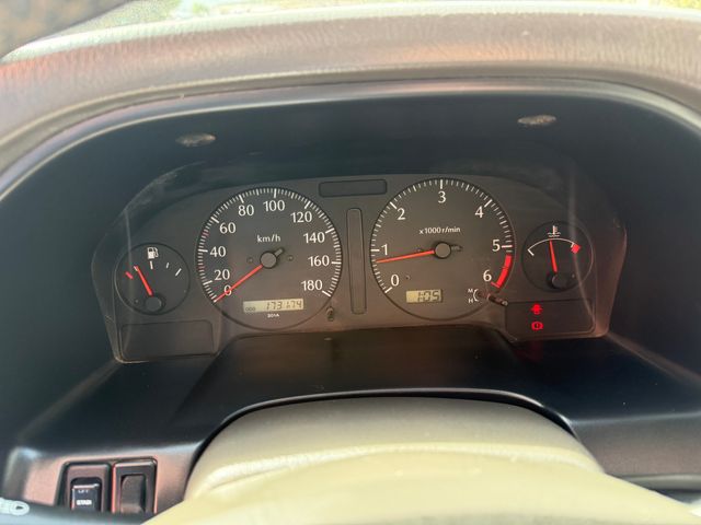 Nissan Patrol 2000