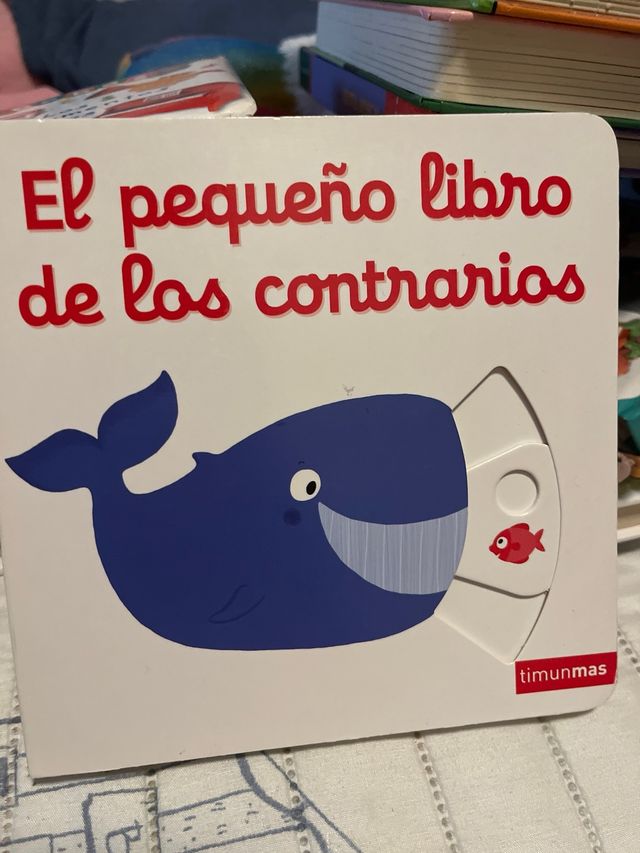 ¿De quién son estas rayas? (¿De quién es...?) (...