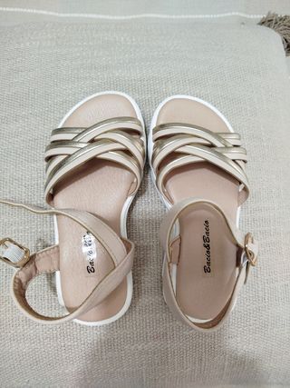Sandalias Basi & Basi niña beige-dorado