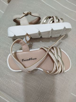 Sandalias Basi & Basi niña beige-dorado