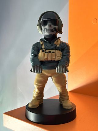 Soporte mando Ghost COD MWII