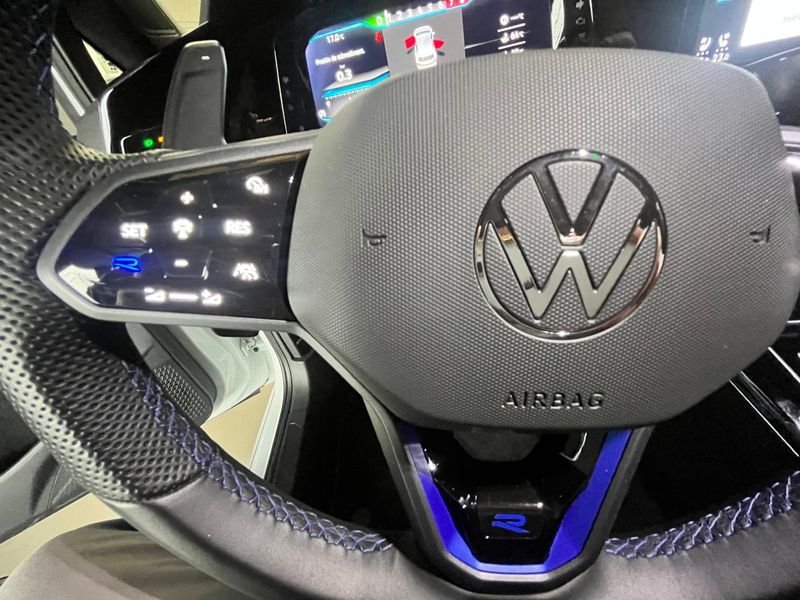 Volkswagen Golf 2022, foto 36