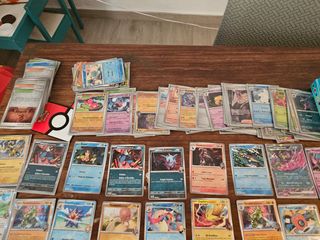 Lote de cartas Pokémon