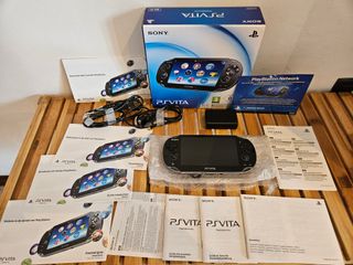 PS Vita (PlayStation Vita) nera + Memory Card