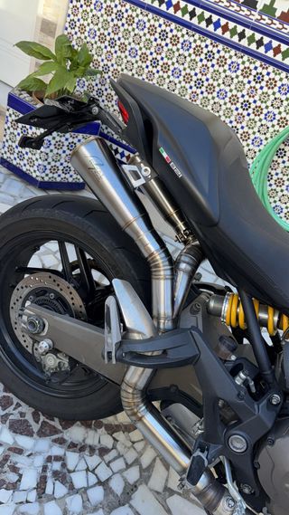 Ducati Monster 821 2015