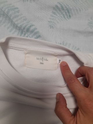 Sudadera niña " no ni ná" talla 10 pero es pequeña