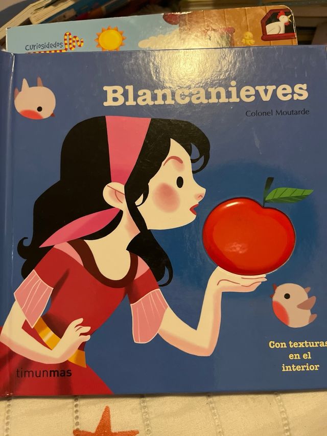 Blancanieves: Con texturas en el interior
