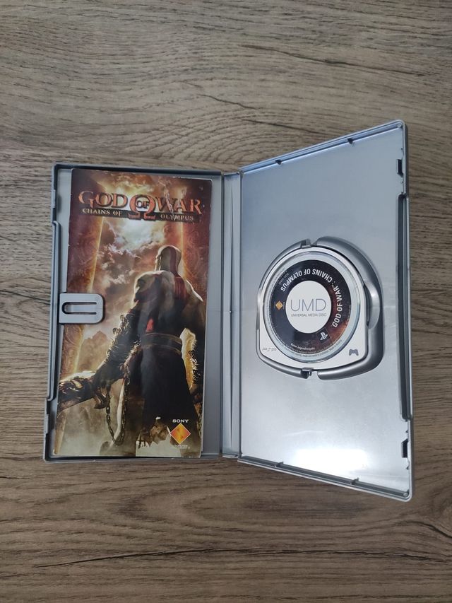 God of War: Chains of Olympus (PSP)
