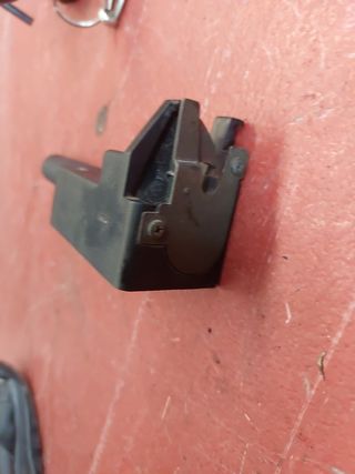 Bombín encend. y asiento + tapa dep. BMW F650GS 