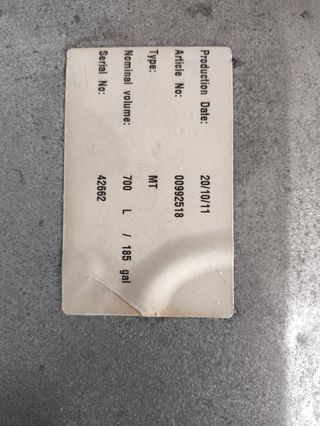 Depósito gasoil 700L (en Navaltoril, Toledo)