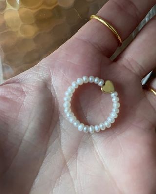 Anillo Tous de oro amarillo G750 y perlas blancas