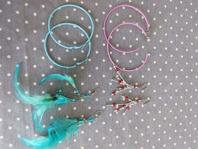 Lote de 4 pares de pendientes largos