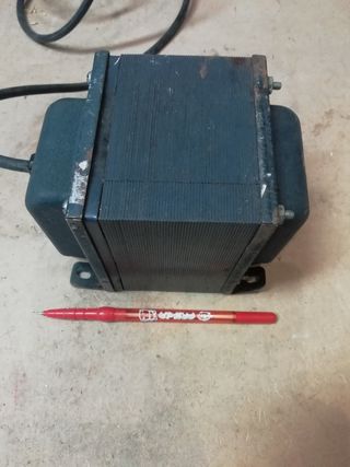 Transformador 1000VA 220 /240 v. a 110/120V