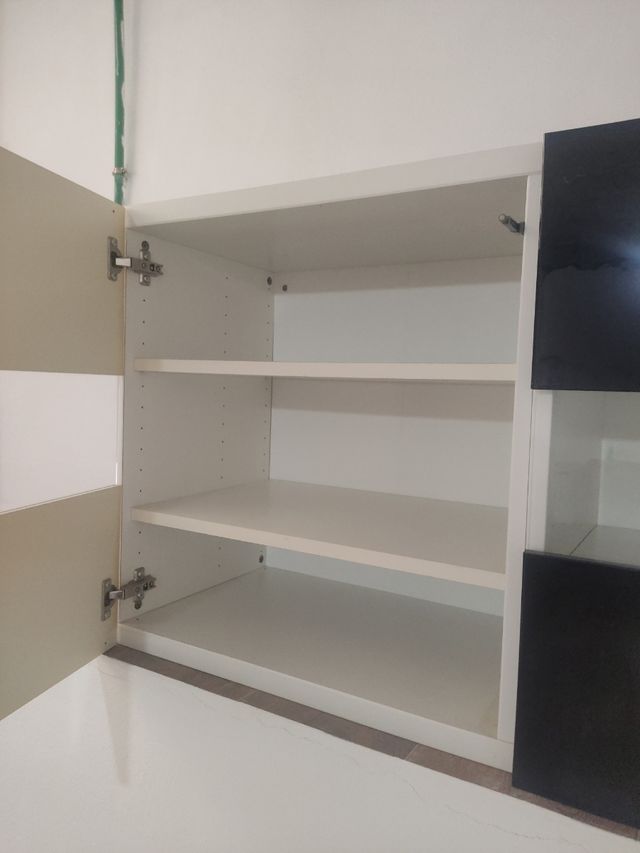 -70% Vitrina IKEA 120x64