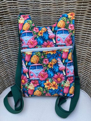 Mochila veraniega estampada