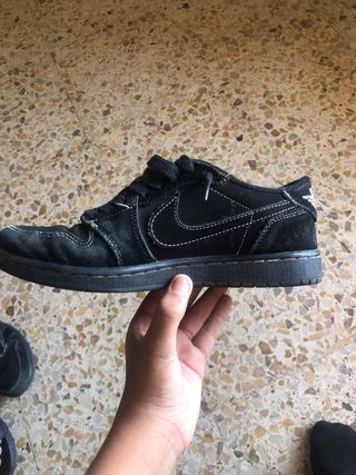 Zapatillas Air Jordan 1 Travis Scott 40