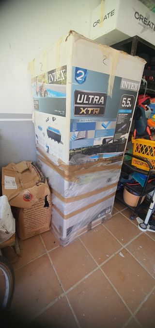 Piscina INTEX 5,5m Ultra XTR