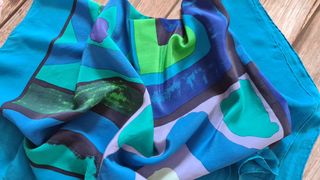 Foulard Vintage Guy Laroche