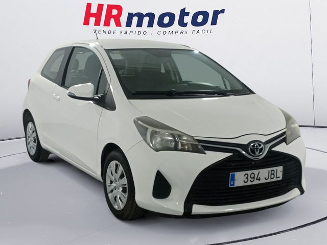 Toyota Yaris Active