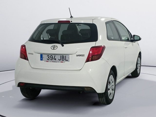 Toyota Yaris Active