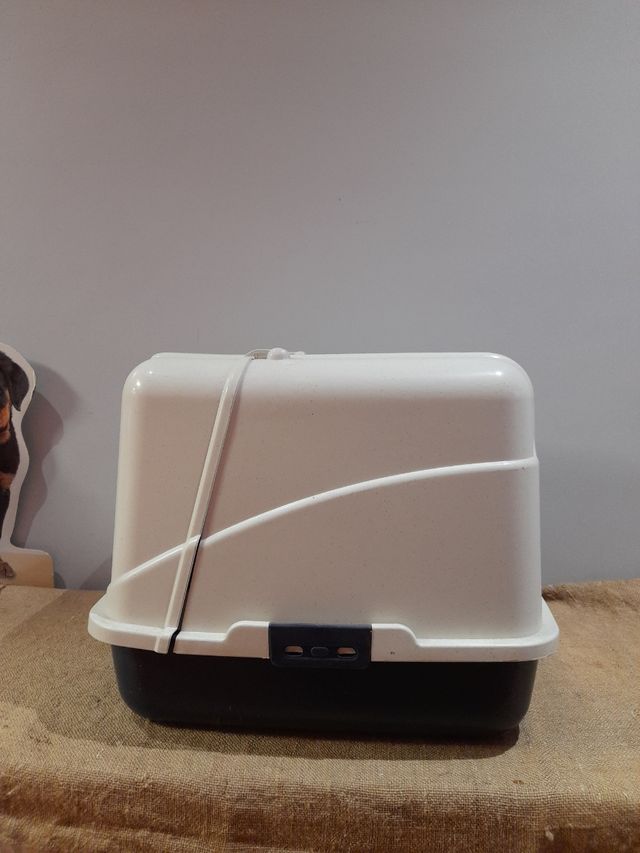 Arenero Gato - Caja Higiénica