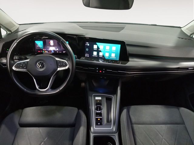 Volkswagen Golf Style eTSI