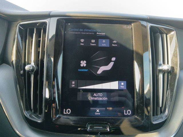 Volvo XC60 Momentum 2WD